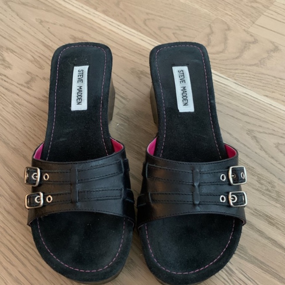 y2k/90s platforms sandals!